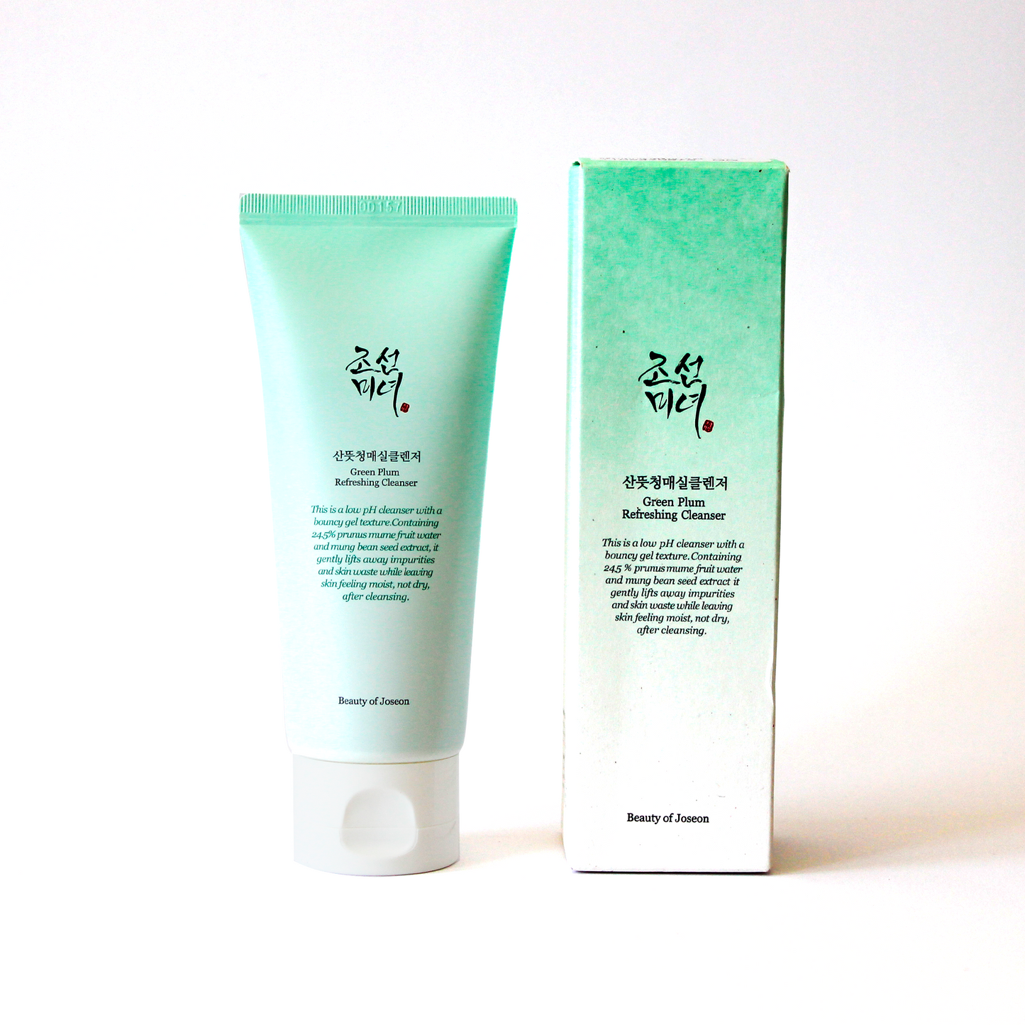 Green Plum Refreshing Cleanser (100 ml)
